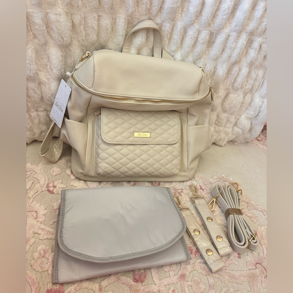 BRAND NEW Luli Bebe Monaco Diaper Bag (pearl white)